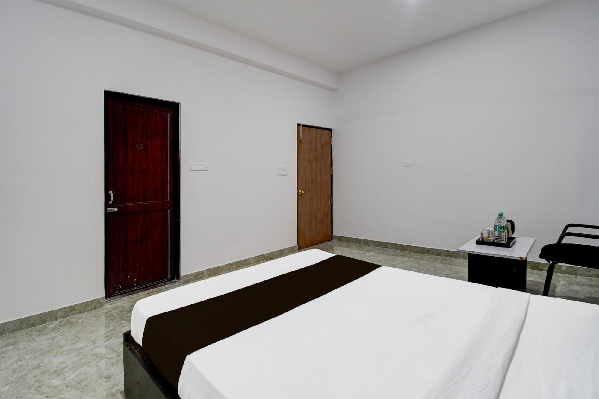 Hotel O Sai Darpan Residency Khandagiri Exterior photo